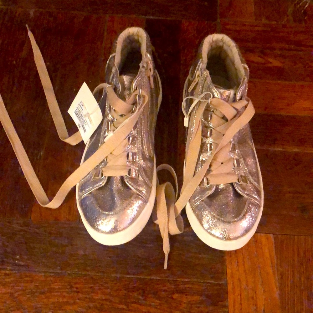 Zara Gold High-top Sneaker size 38